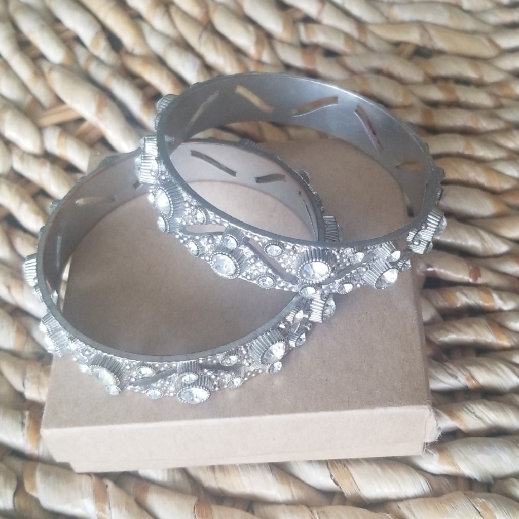 2 Bebe Bracelets